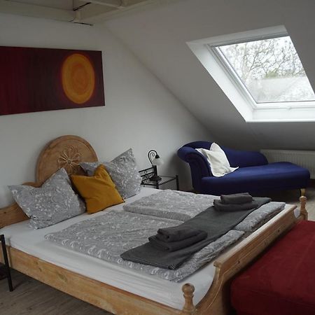 Appartement Kunst Und Bergbauflair An Der Ruhr - Inklusive Netflix & Prime à Bochum Extérieur photo
