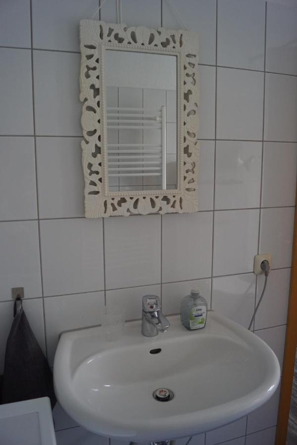 Appartement Kunst Und Bergbauflair An Der Ruhr - Inklusive Netflix & Prime à Bochum Extérieur photo